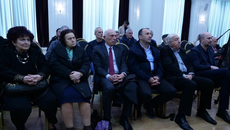 488361935_976940234635061_3048670946755257673_n